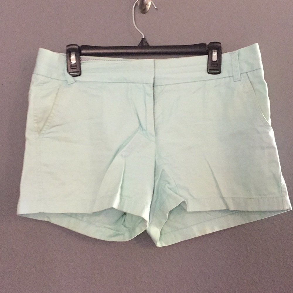 5in inseam mint chino shorts